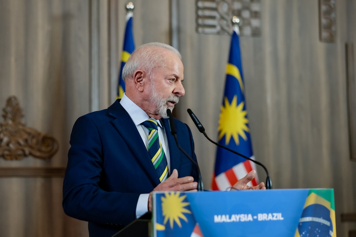 Lula admite “lapso” ao anunciar candidatura em 2026