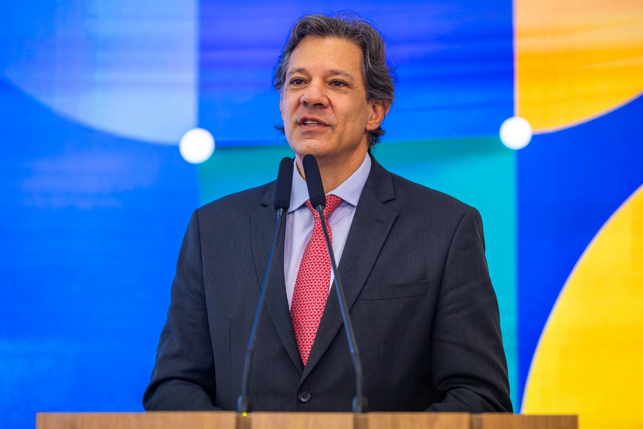 Ministro Fernando Haddad acredita que safra de 2025 ajudará a reduzir preços dos alimentos