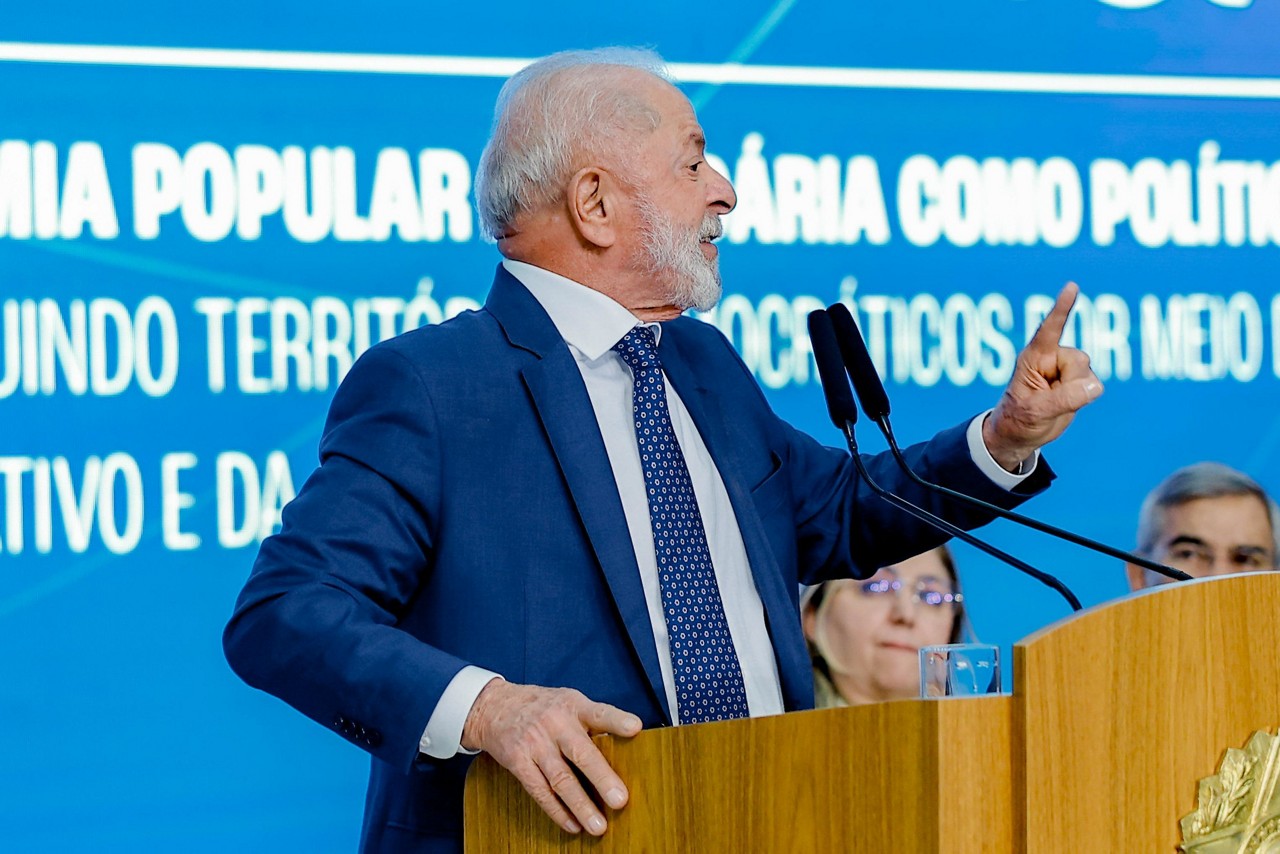 Projeto do governo de regulamentação das redes sociais está pronto, idicou Lula
