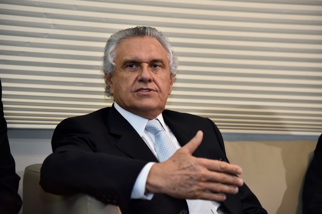 O governador de Goiás, Ronaldo Caiado, atua no campo de oposição ao governo Lula