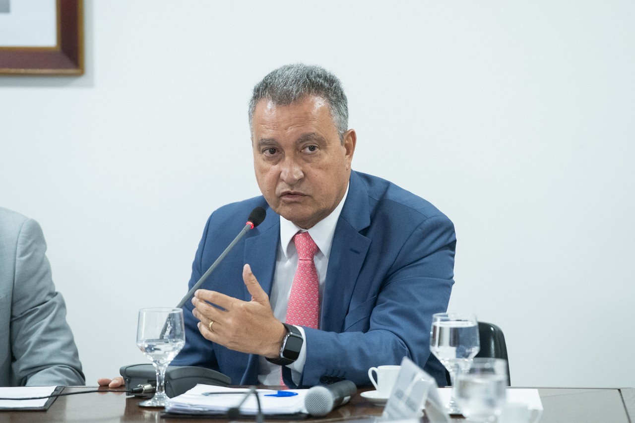 Rui Costa responsabilizou a CGU e disse que o órgão deveria ter alertado antes o governo das fraudes no INSS