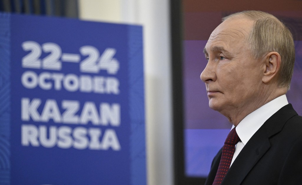 O presidente da Rússia, Vladimir Putin, chega para participar da cúpula do Brics, em Kazan