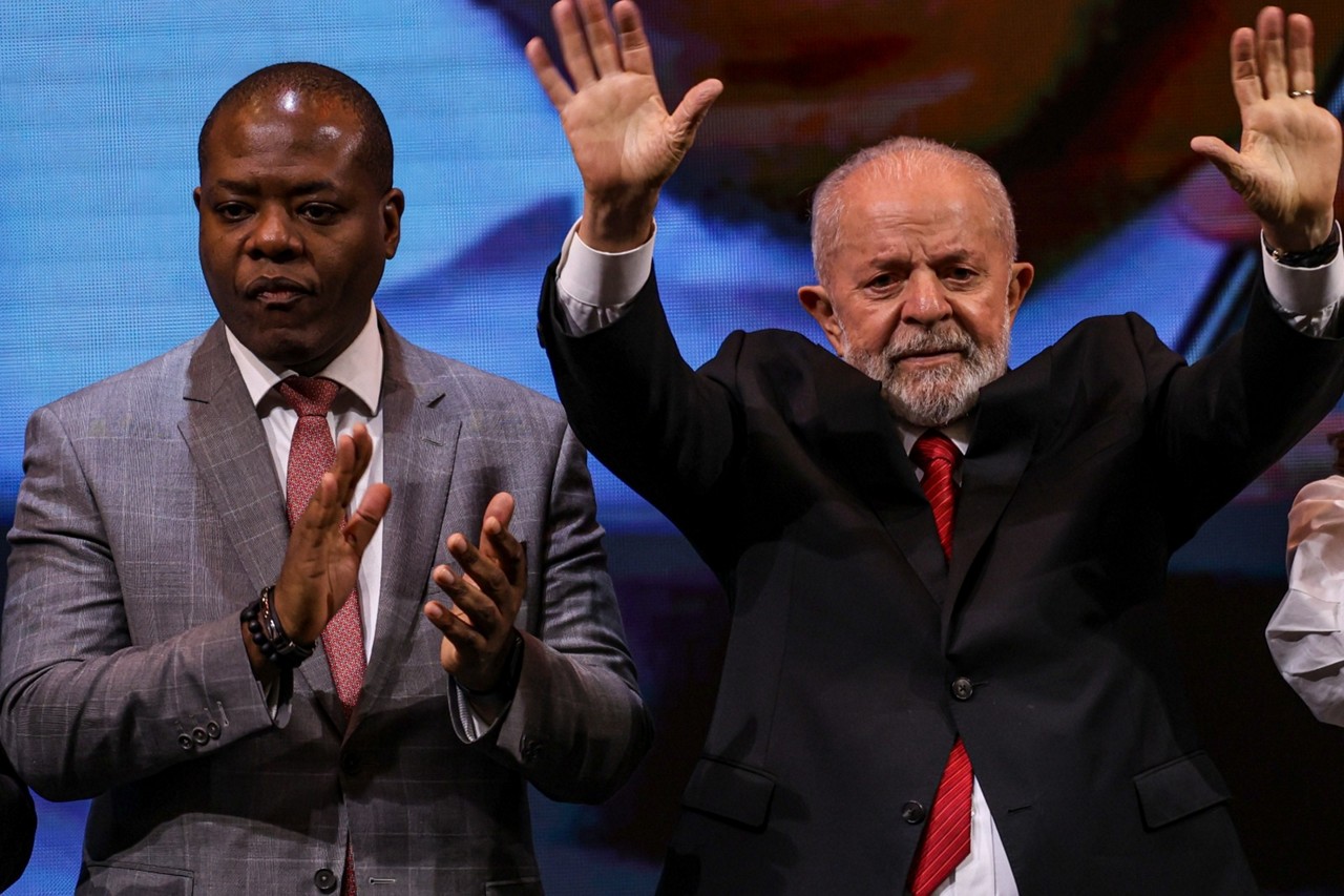 Lula conversará pessoalmente com Silvio Almeida sobre denúncias de assédio sexual; o presidente também receberá Anielle Franco, apontada como vítima