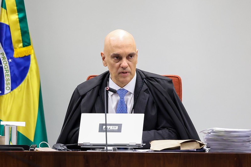 O ministro Alexandre de Moraes é considerado pela defesa de Eduardo Tagliaferro como incapaz de relatar o inquérito do vazamento de mensagens entre assessores por ter interesse direto na resolução do caso