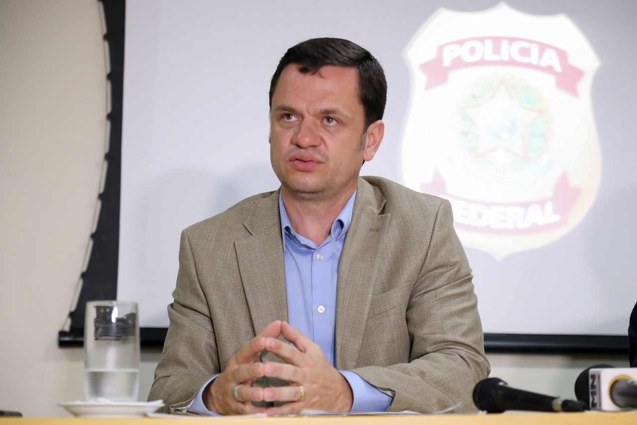 A revogação dos registros das armas de Anderson Torres (foto) está baseada em um decreto que determina a perda da idoneidade como um dos critérios para cassação do porte