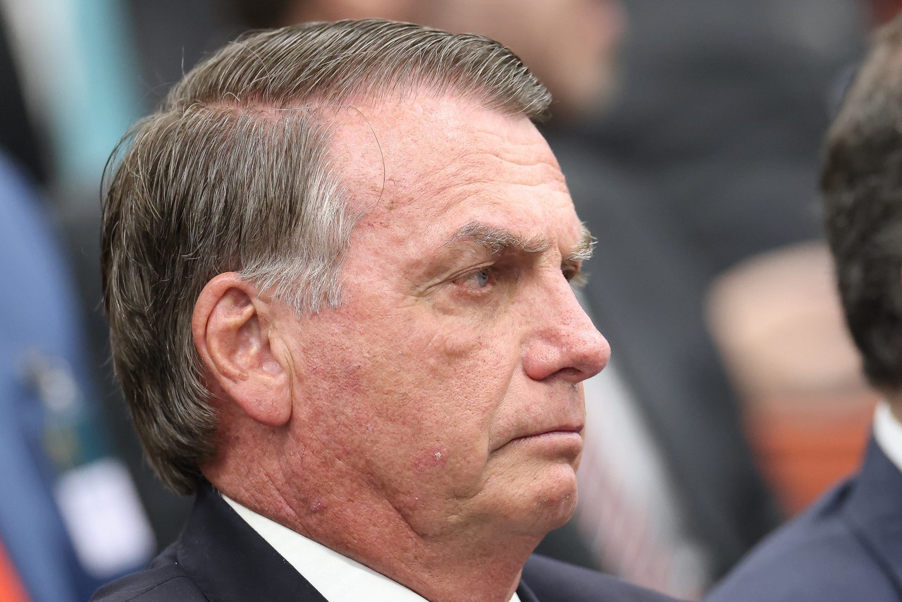 Após fazer uma associação entre Lula e o ex-ditador sírio, o ex-presidente Jair Bolsonaro é alvo de um novo inquérito da PF