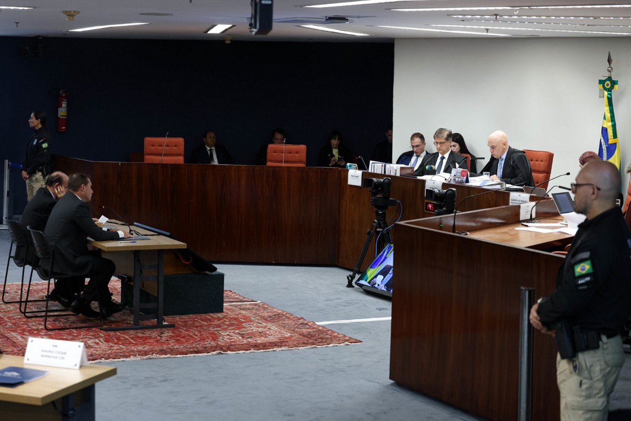 O STF recebeu 3.357 inscrições de interessados em acompanhar, presencialmente, o julgamento de Bolsonaro; plateia tem 120 lugares