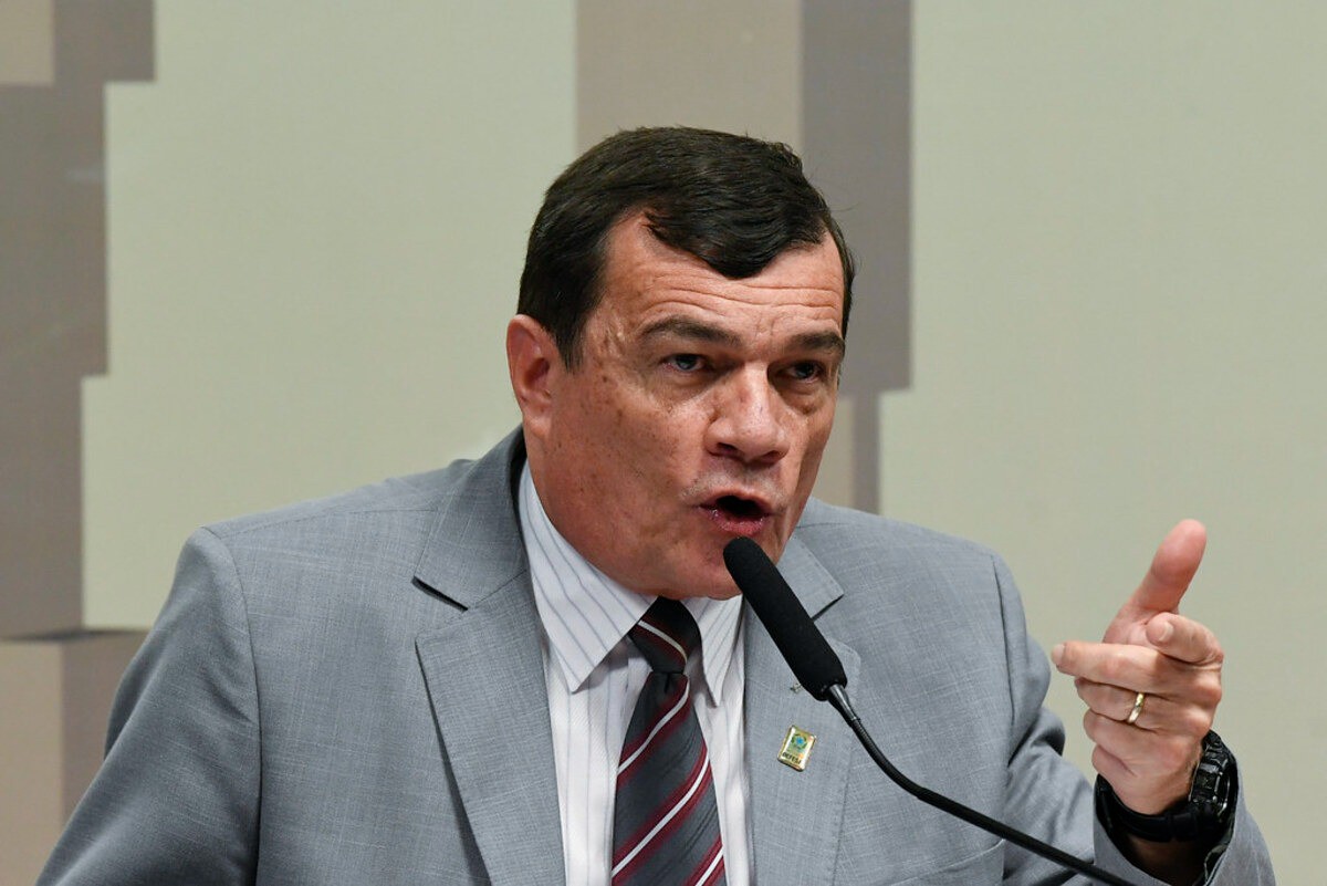 General da reserva, Paulo Sérgio Nogueira foi ministro da Defesa de Jair Bolsonaro (PL); segundo a PF, ele integrava o núcleo da organização criminosa que pretendia dar um golpe de Estado