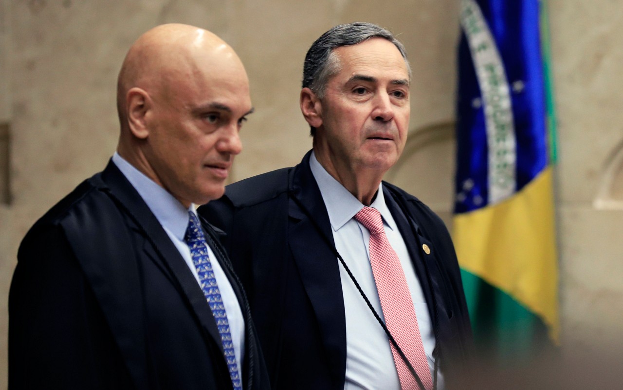 Ministro Alexandre de Moraes é relator de ações polêmicas no Supremo Tribunal Federal (STF), entre elas o inquérito das fake news e os processos que tratam da operação do X no Brasil