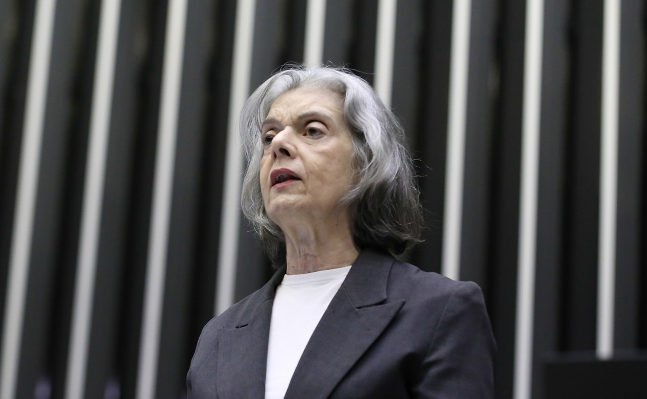 Única mulher na composição do STF, a ministra Cármen Lúcia afirma que a igualdade de gênero prevista em lei só existe na Constituição e segue sem ser aplicada  