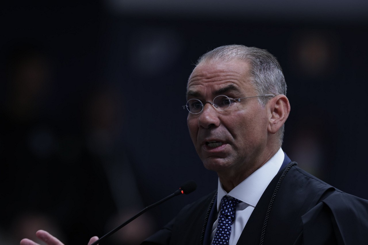 O advogado de Braga Netto, José Luis de Oliveira Lima, ainda reclamou de um "cerceamento da defesa" durante a instrução