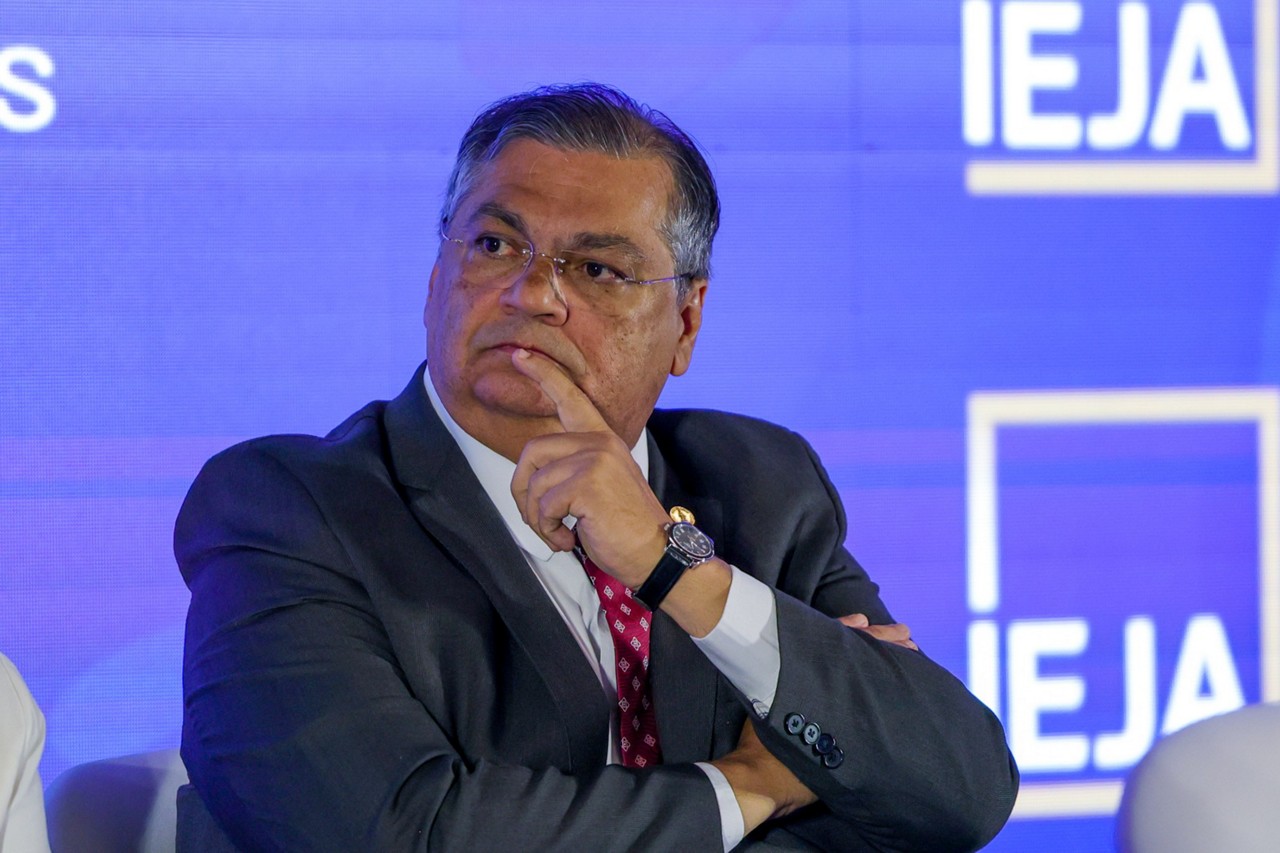 O STF irá analisar, em plenário virtual, a decisão de Flávio Dino que autorizou o pagamento das emendas parlamentares