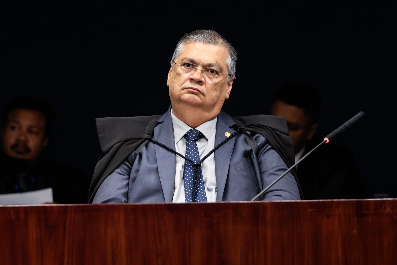 Integrante da Primeira Turma do STF, o ministro Flávio Dino defende a independência da Corte diante de pressões externas e destacou o papel do Judiciário como guardião da soberania nacional
