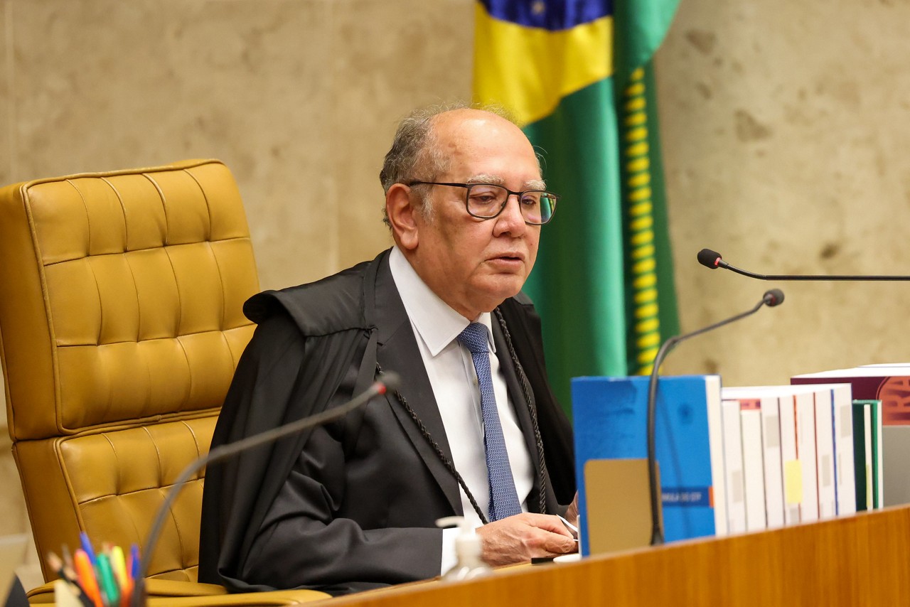 O ministro do STF Gilmar Mendes (foto) reforçou apoio a Alexandre de Moraes e defendeu cautela em mudanças legislativas de grande impacto