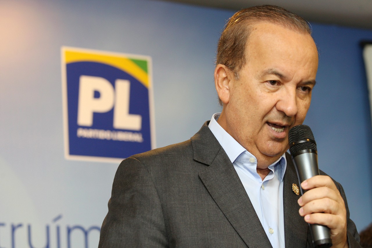O governador de Santa Catarina, Jorginho Mello', disse à Polícia Federal nunca ter presenciado conversas entre Jair Bolsonaro e Valdemar Costa Neto desde a proibição da Justiça