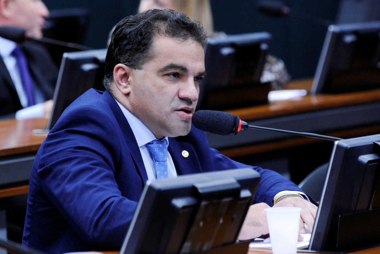 O deputado federal Josimar Maranhãozinho (PL-MA) é apontado pela PGR como o "cabeça" do grupo criminoso, interferindo, inclusive, na destinação de emendas dos colegas