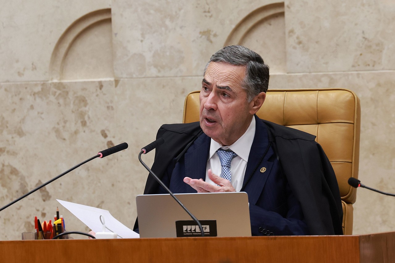 Barroso destacou transparência dos julgamentos e rejeitou comparações com o período da ditadura