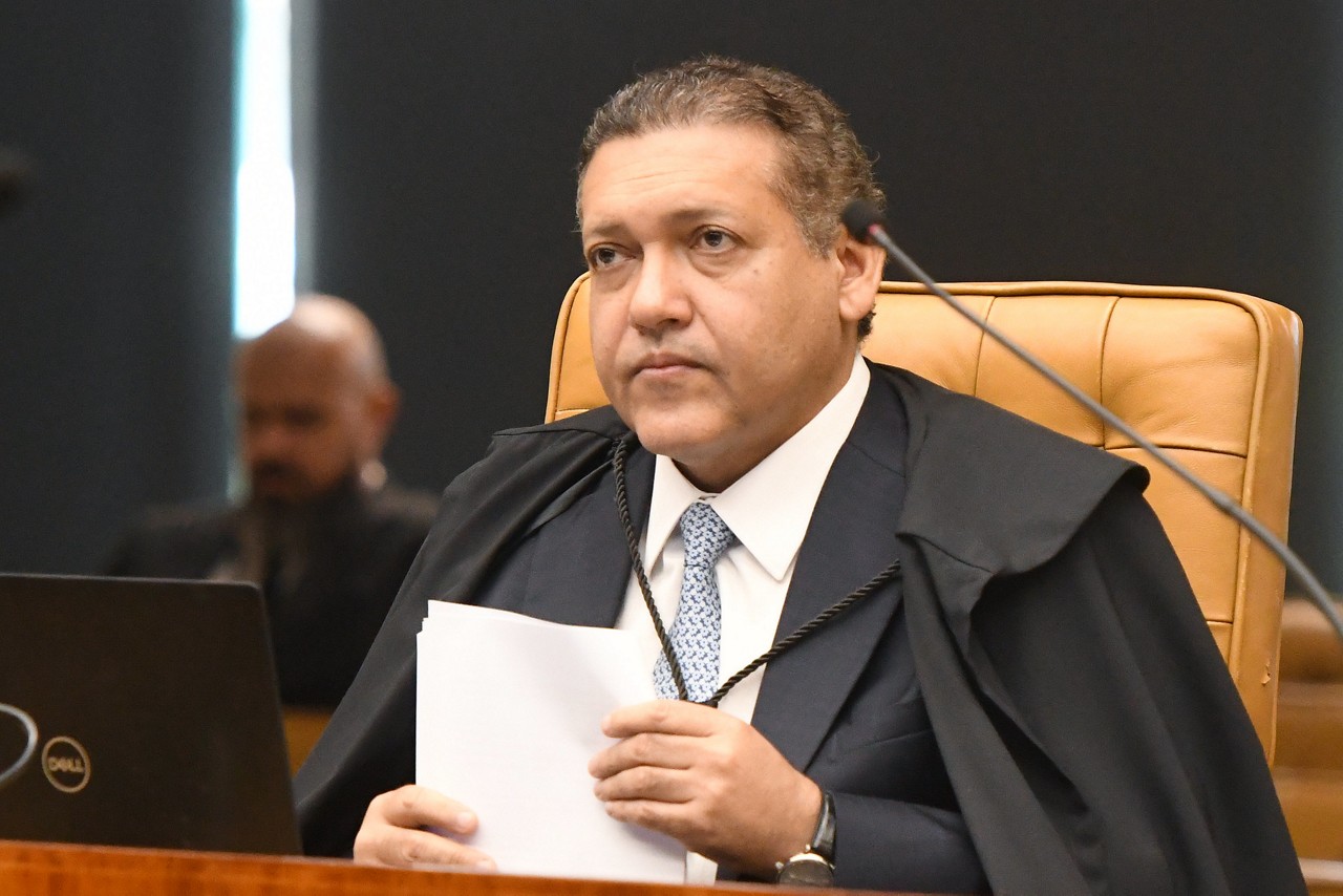 Nunes Marques pode  uma decisão em caráter liminar sobre o bloqueio do X no Brasil, mas não há precedente de derrubada, individualmente, de determinação colegiada