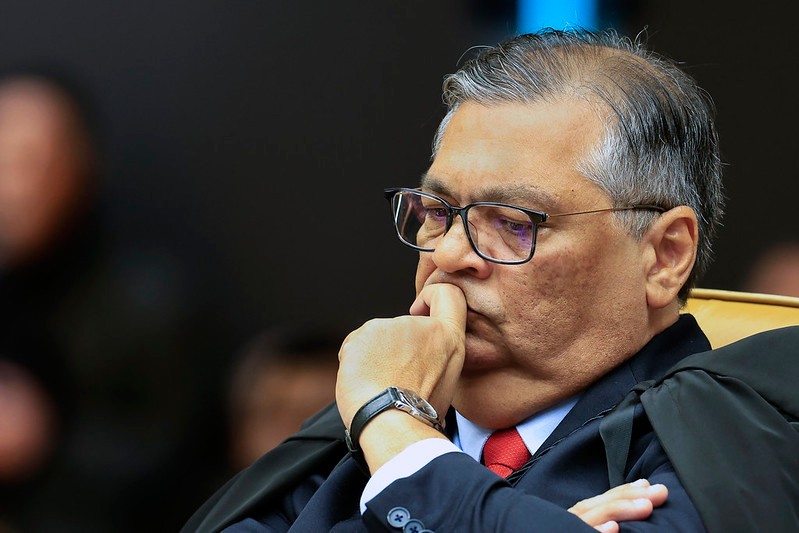 Decisões do ministro Flávio Dino sobre emendas têm desagradado o Legislativo.