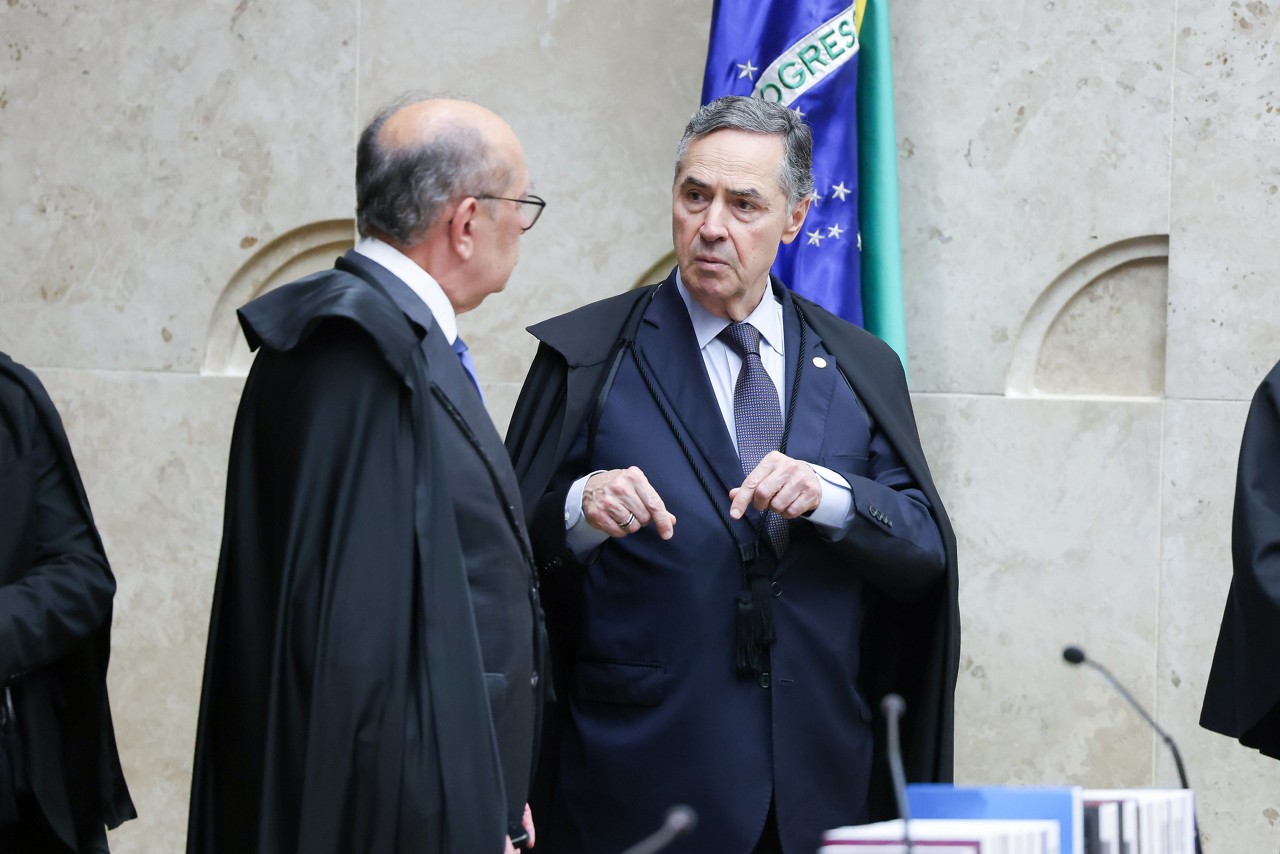 Para o presidente do STF, ministro Luís Roberto Barroso, o inquérito das fake news está demorando porque os fatos se multiplicaram ao longo do tempo com os acontecimentos de 8 de janeiro e a suposta tentativa de golpe de Estado