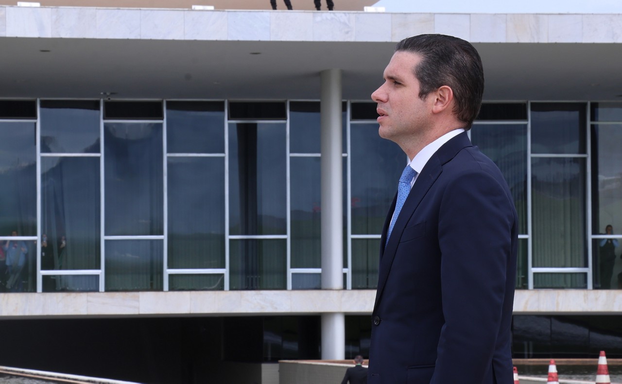 Para Hugo Motta, a regulação das redes é polêmica e ainda não está madura para ser discutida no Congresso