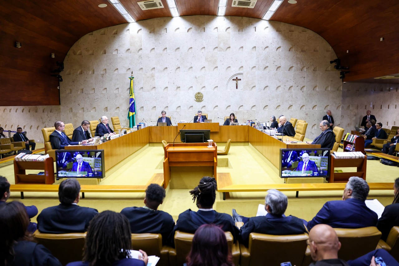 STF valida a exibição de símbolos religiosos, como crucifixos, em prédios públicos