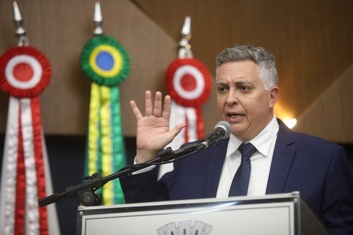 Álvaro Damião, prefeito em exercício