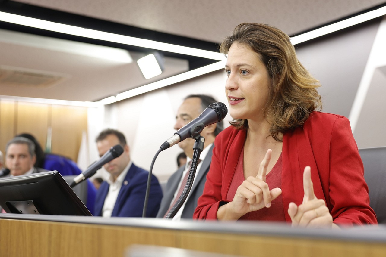 Bella na Comissão de Transporte, Comunicação e Obras Públicas nesta quinta-feira (27)