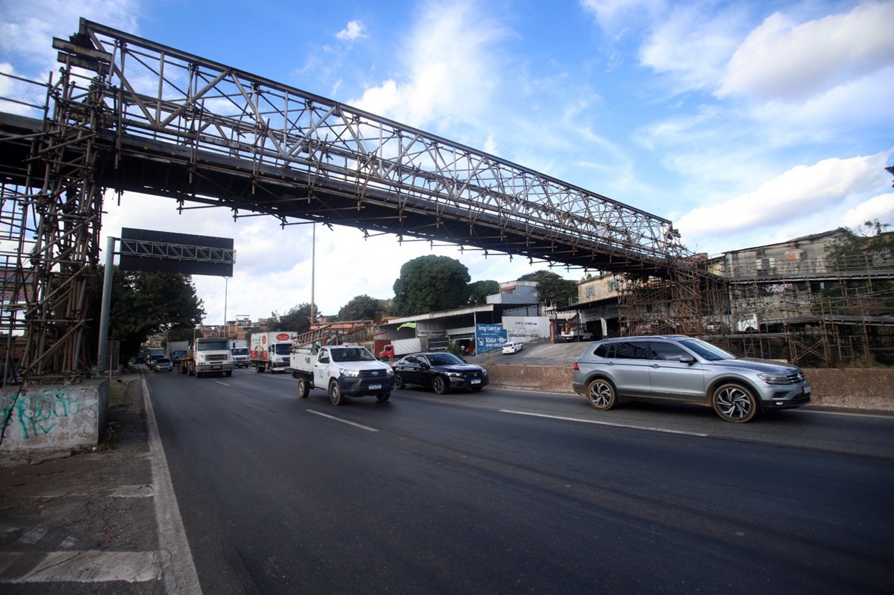 Viaduto São Francisco, no Anel Rodoviário: municipalização do Anel Rodoviário de Belo Horizonte