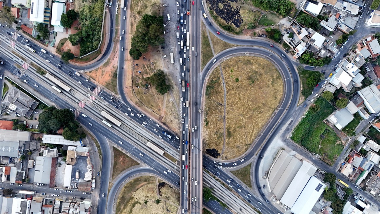Um dos entroncamentos do Anel Rodoviário, em Belo Horizonte