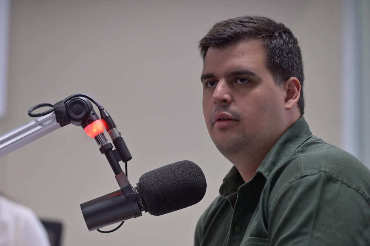 Bruno Engler, concedeu uma entrevista ao programa Café com Política, da FM O TEMPO 91,7 