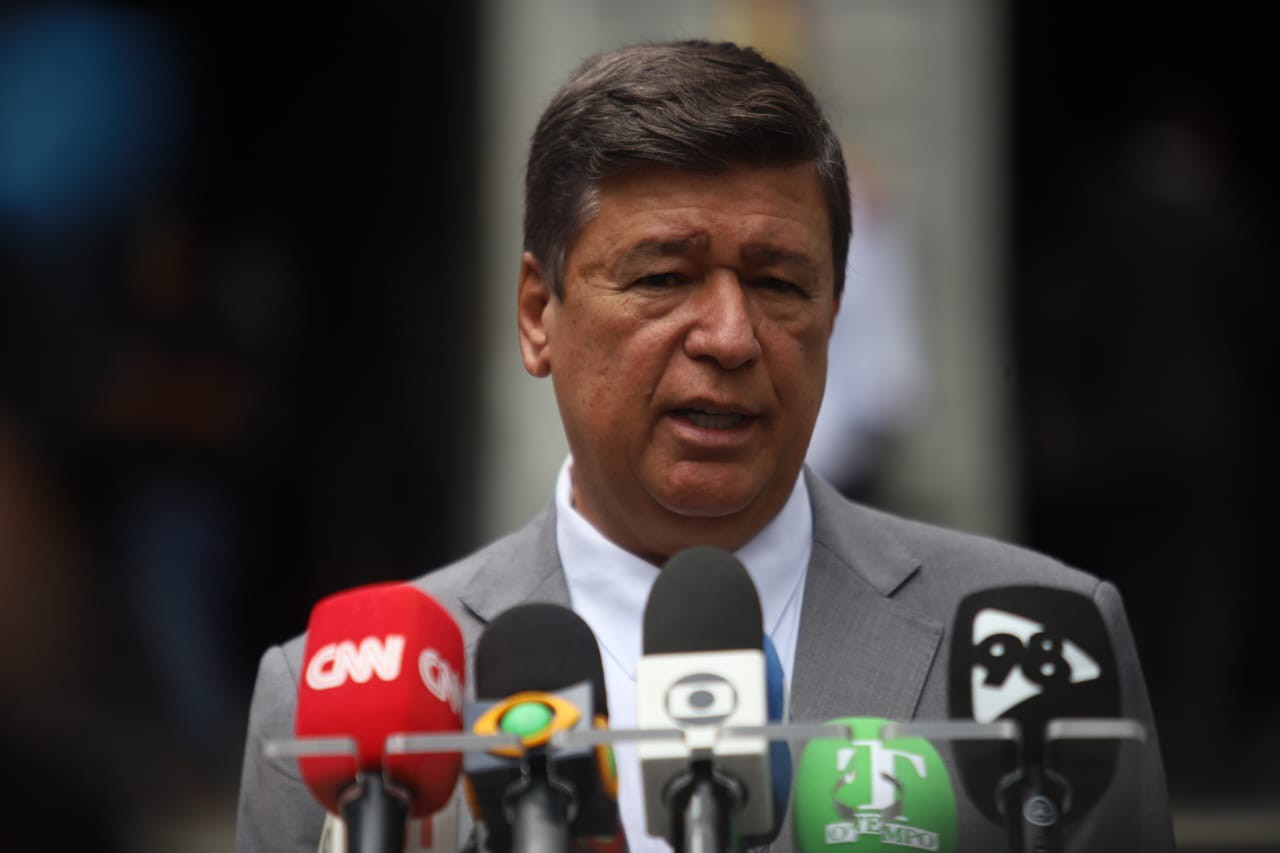Senado Carlos Viana (Pode) já ou por outros seis partidos desde 2003