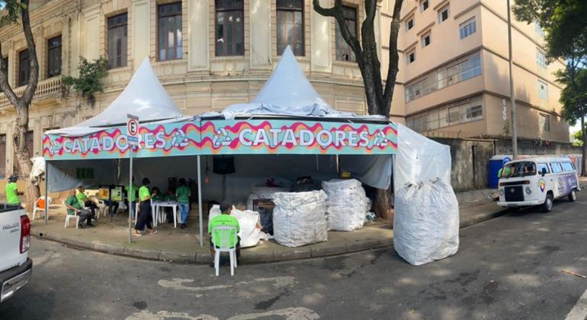 Estrutura para catadores de material reciclável no Carnaval de BH 2024