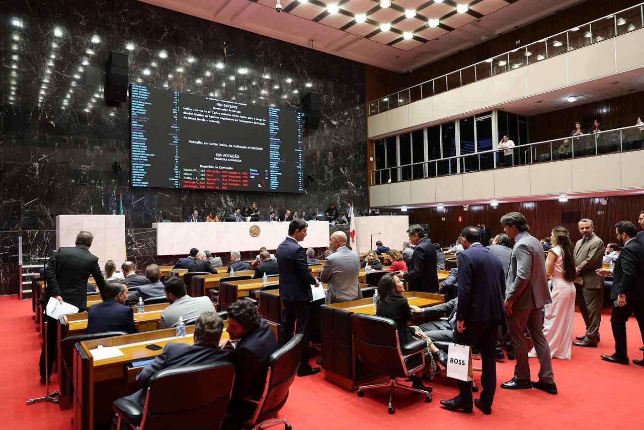 Parlamentares aprovam, em 2º turno, proposta de federalização da Codemge