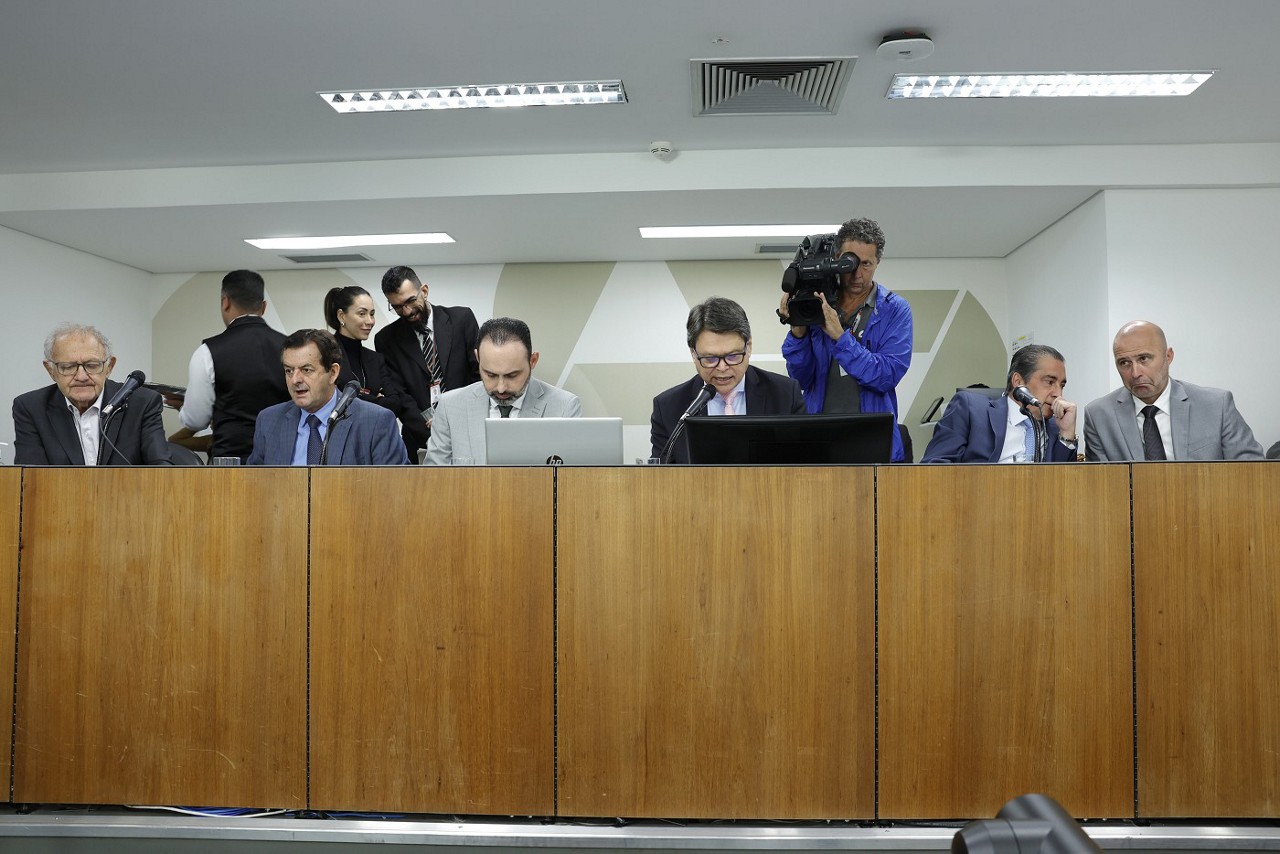 A nova redação do PLC 69/2025 exige que o Estado recomponha os recursos do Fundo Financeiro de Previdência eventualmente utilizados para abater a dívida em até 12 meses 