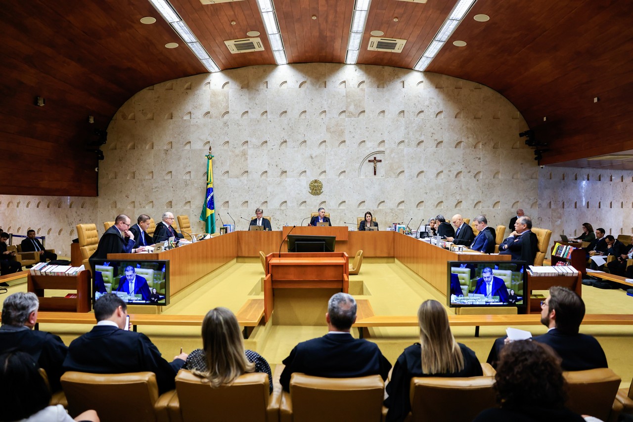 Sessão plenária do STF.
