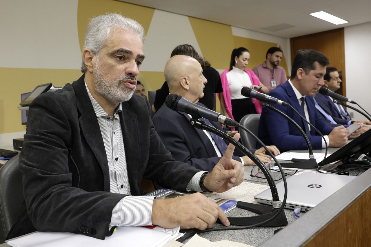 Por 3 votos a 2, comissão especial da ALMG aprova indicação de Felipe Attiê para a presidência da Funed