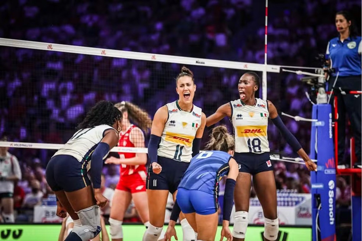 Italianas deram um 'show' na quadra