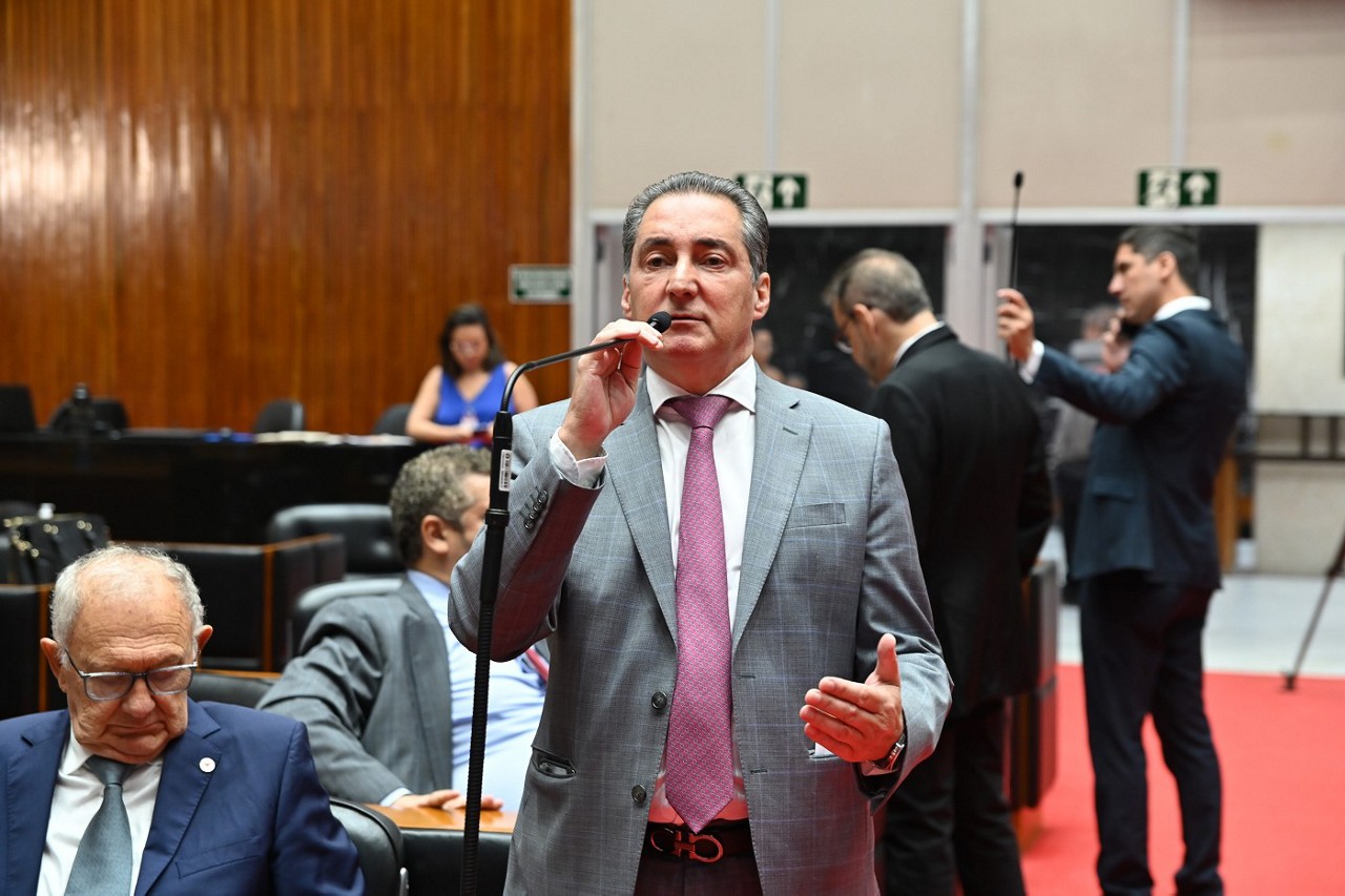 O deputado estadual João Magalhães (MDB) se reuniu com o secretário de Governo, Marcelo Aro, na última segunda-feira (17 de fevereiro)