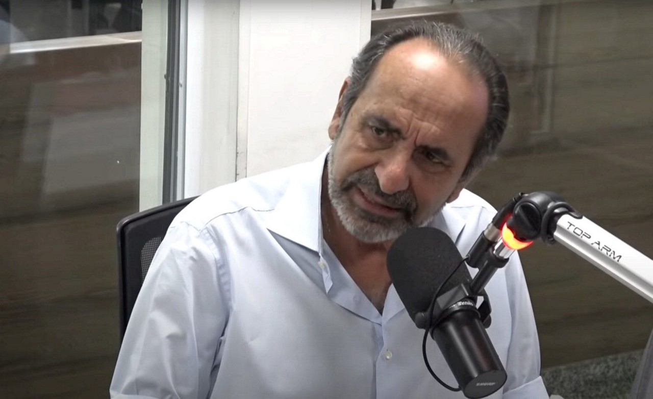 Alexandre Kalil, ex-prefeito de BH responde a críticas do Novo nas redes sociais