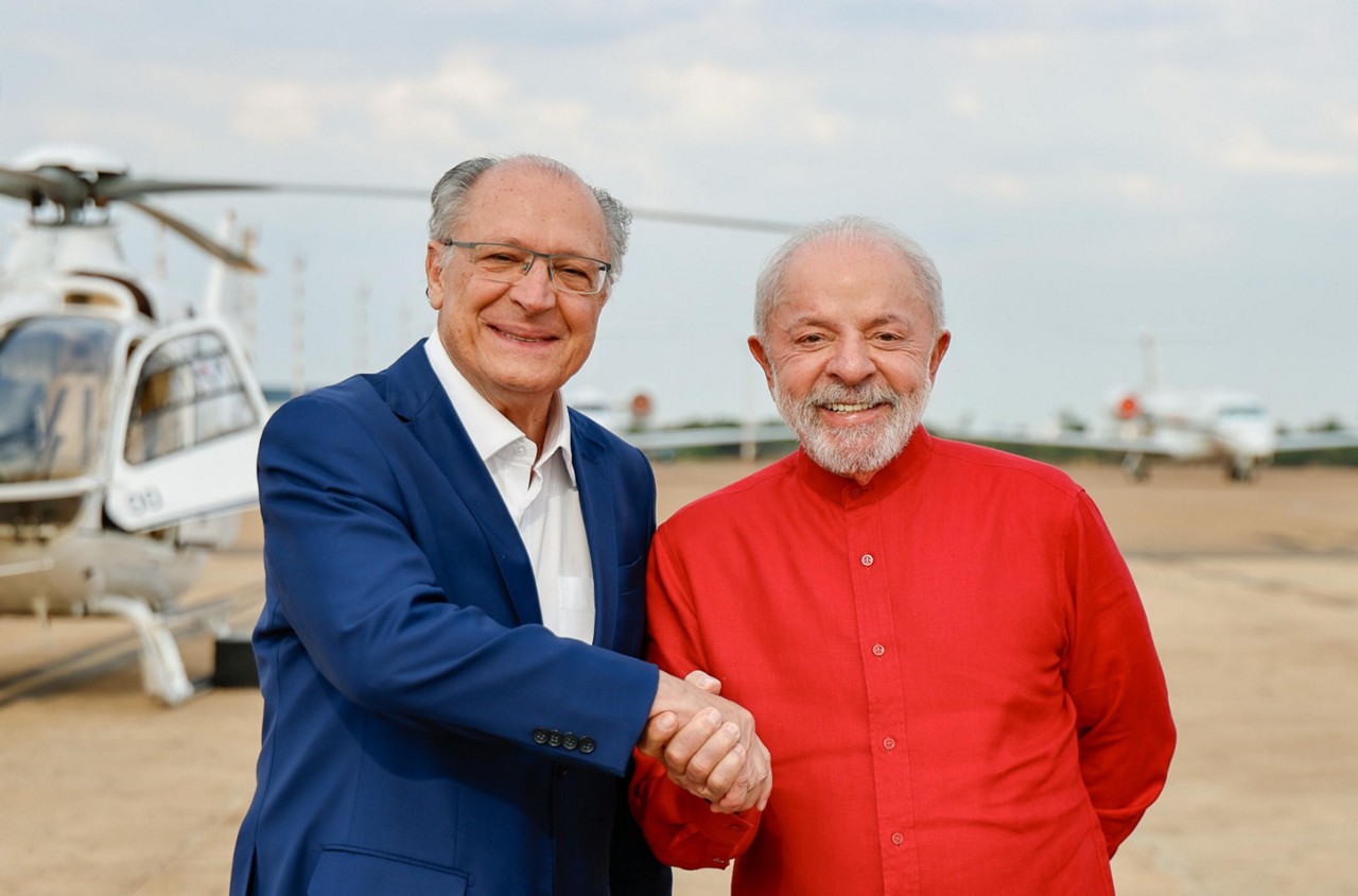 Lula afirma que Embraer vai abrir um escritório na Índia