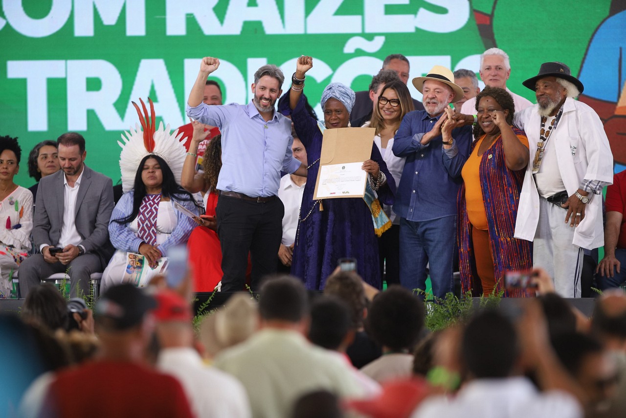 Lula durante cerimônia de anúncio de investimentos em Minas Novas, no Vale do Jequitinhonha