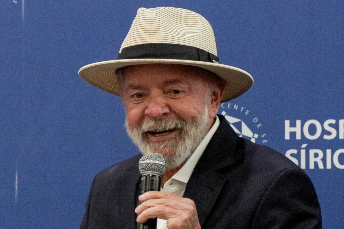 Lula foi liberado para retornar a Brasília após realizar novos exames em São Paulo.