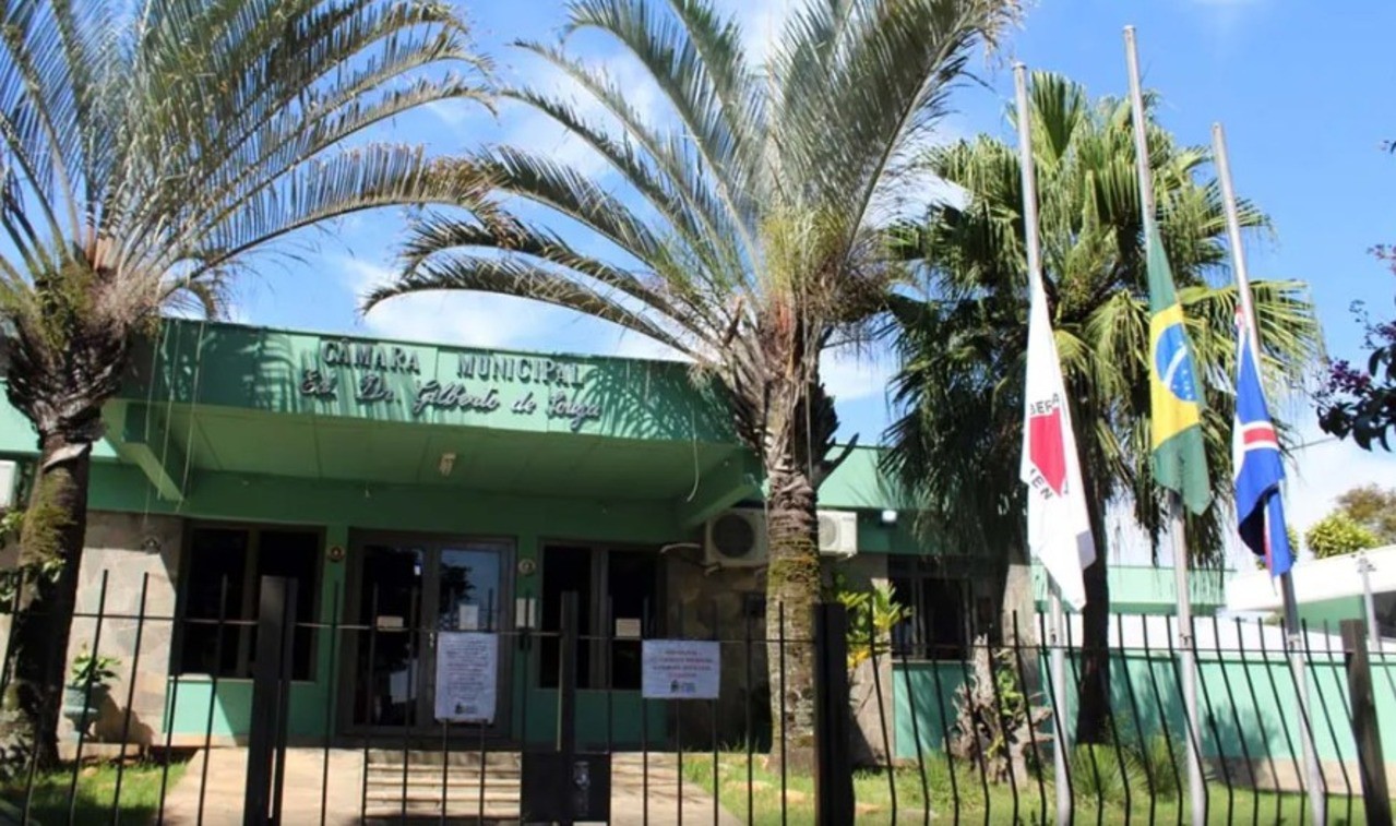 Cassação foi aprovada por dez dos 12 vereadores aptos a votar na Câmara Municipal de Alfenas