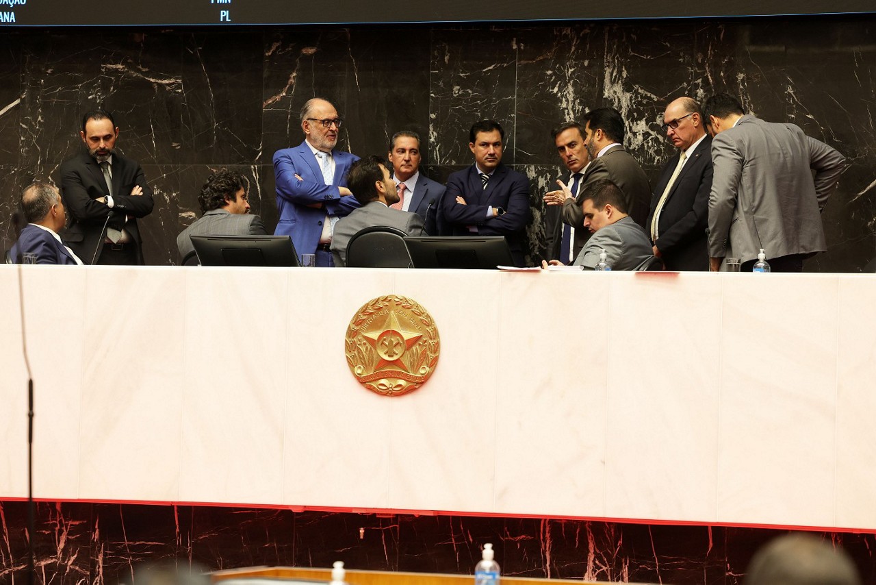 Os quatro vetos do governador Romeu Zema (Novo) foram votados na extraordinária das 17h, última reunião prevista para esta terça-feira (22 de abril) 