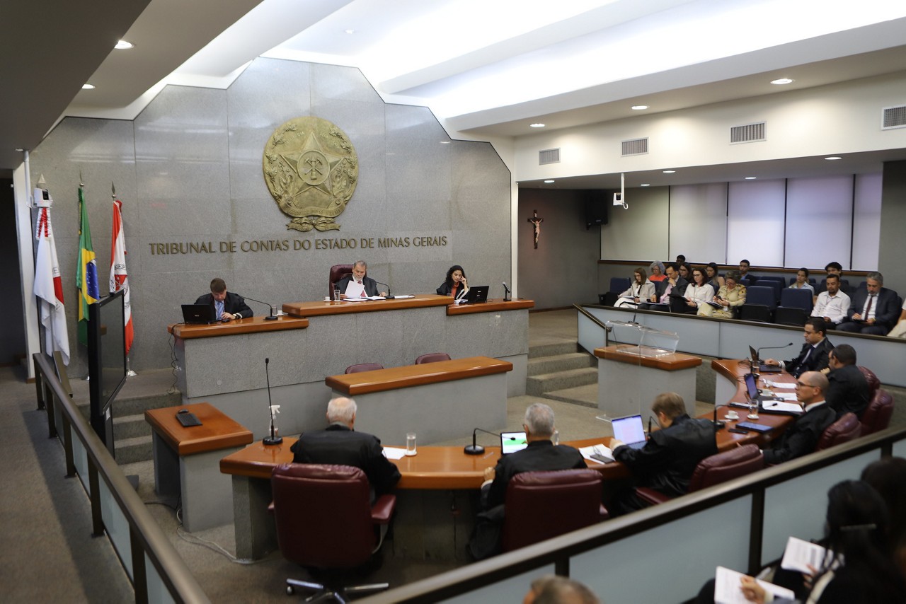 A ação ajuizada pelo governo Romeu Zema (Novo) junto ao TJMG pede a suspensão dos efeitos da decisão tomada pelo pleno do TCE-MG sobre o Vetor Norte