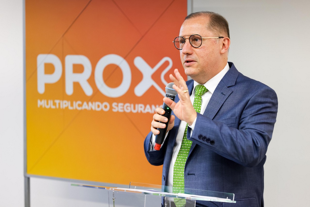O presidente da Cemig, Reynaldo Passanezi Filho, é cobrado pelo aumento de 60,5% no plano de saúde da estatal para beneficiários ativos e aposentados