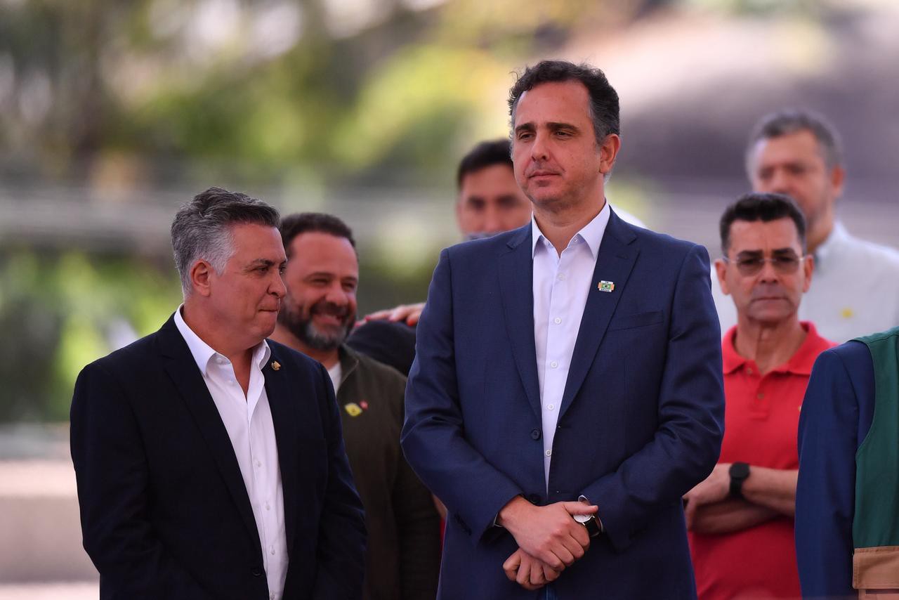 Senador Rodrigo Pacheco (PSD) está sendo cobrado por aliados do presidente Lula para formalizar sua candidatura ao governo de Minas