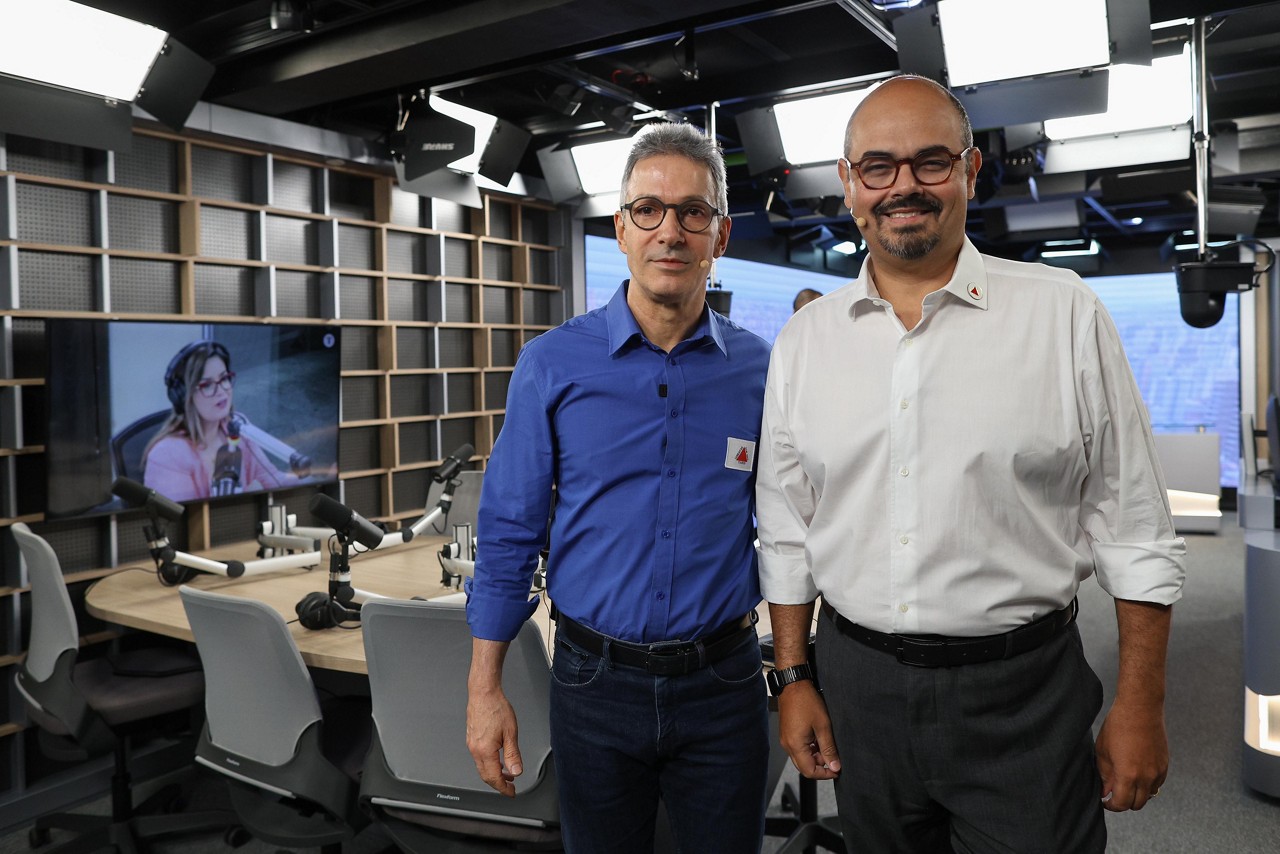 Governador Romeu Zema e vice Mateus Simões estreiam estúdio de O TEMPO