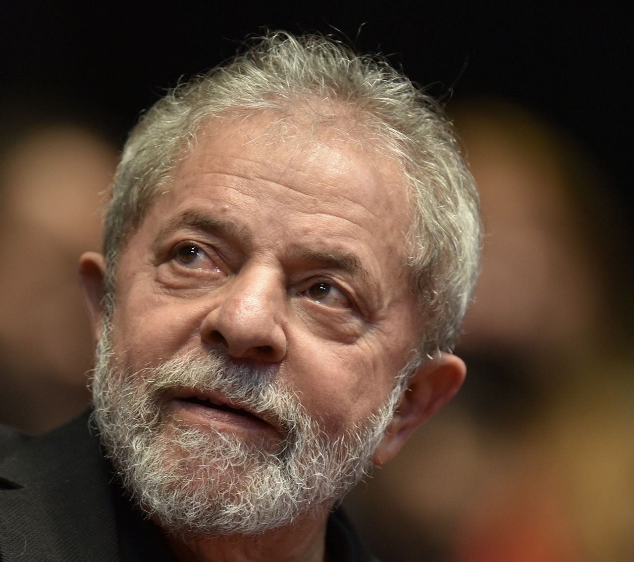 Acusações contra Lula são relativas ao recebimento de vantagens ilícitas da empreiteira OAS